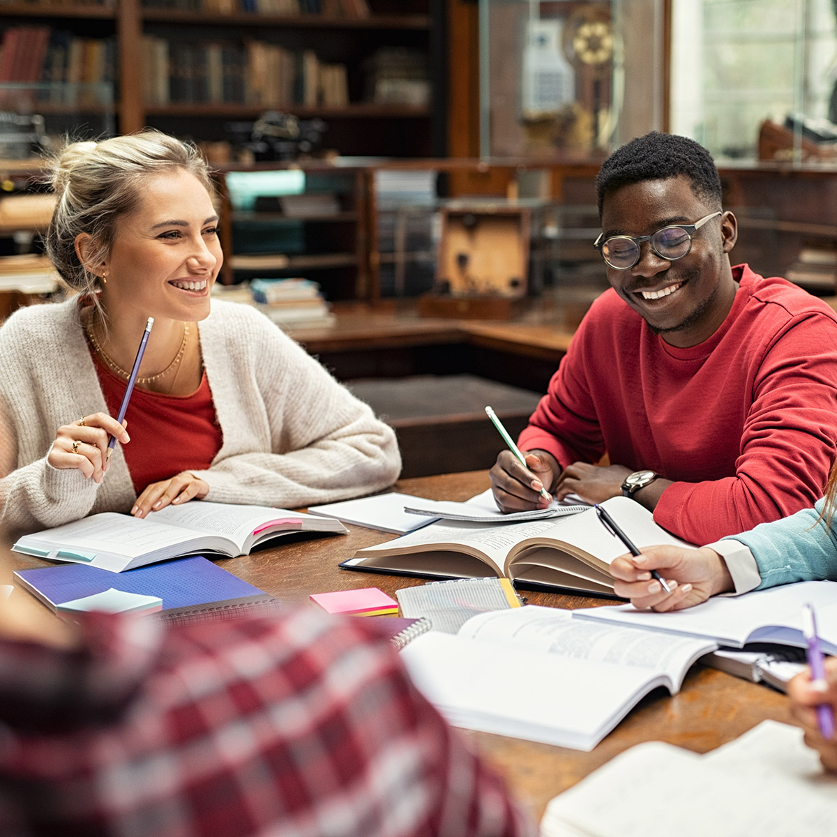 CCD Sociology students working together